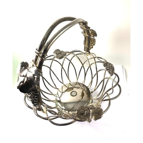 Godinger Silver Plated Wire Wine Basket With Grape & Leaf Design - Picture 3 of 7